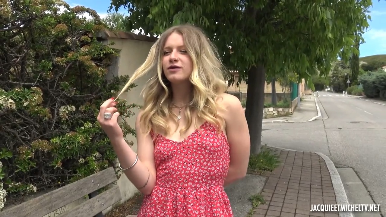 Charlotte - 18 Ans - Étudiante en Langues à Lyon - Jacquie Et Michel TV Vidéo Porno Leaks Borntobefuck