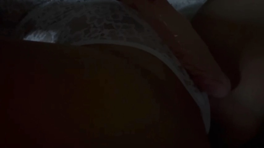 Ema La Coco Nude Masturbation Nocturne avec Squirting Vidéo Leaks Borntobefuck
