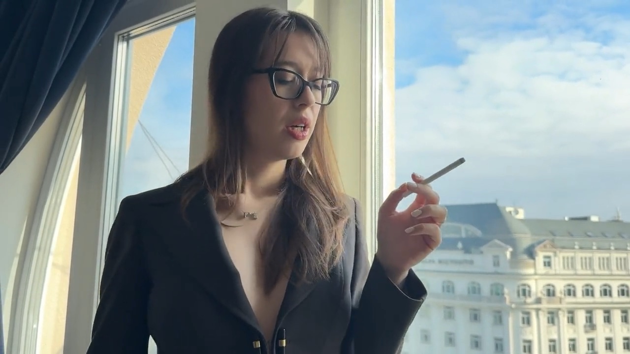 Mia De Vil - 30 Ans - Une Hôtesse de l'Air Pleine de Désir - Jacquie Et Michel TV Vidéo Porno Leaks Borntobefuck