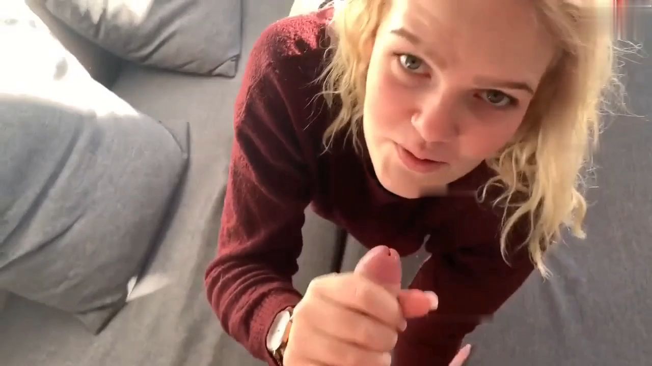 Emelie Mai Genießt Endlich Ein Sexuelles Treffen Nach Vier Wochen Ohne Jegliche Action Geleakte Porn Videos Borntobefuck