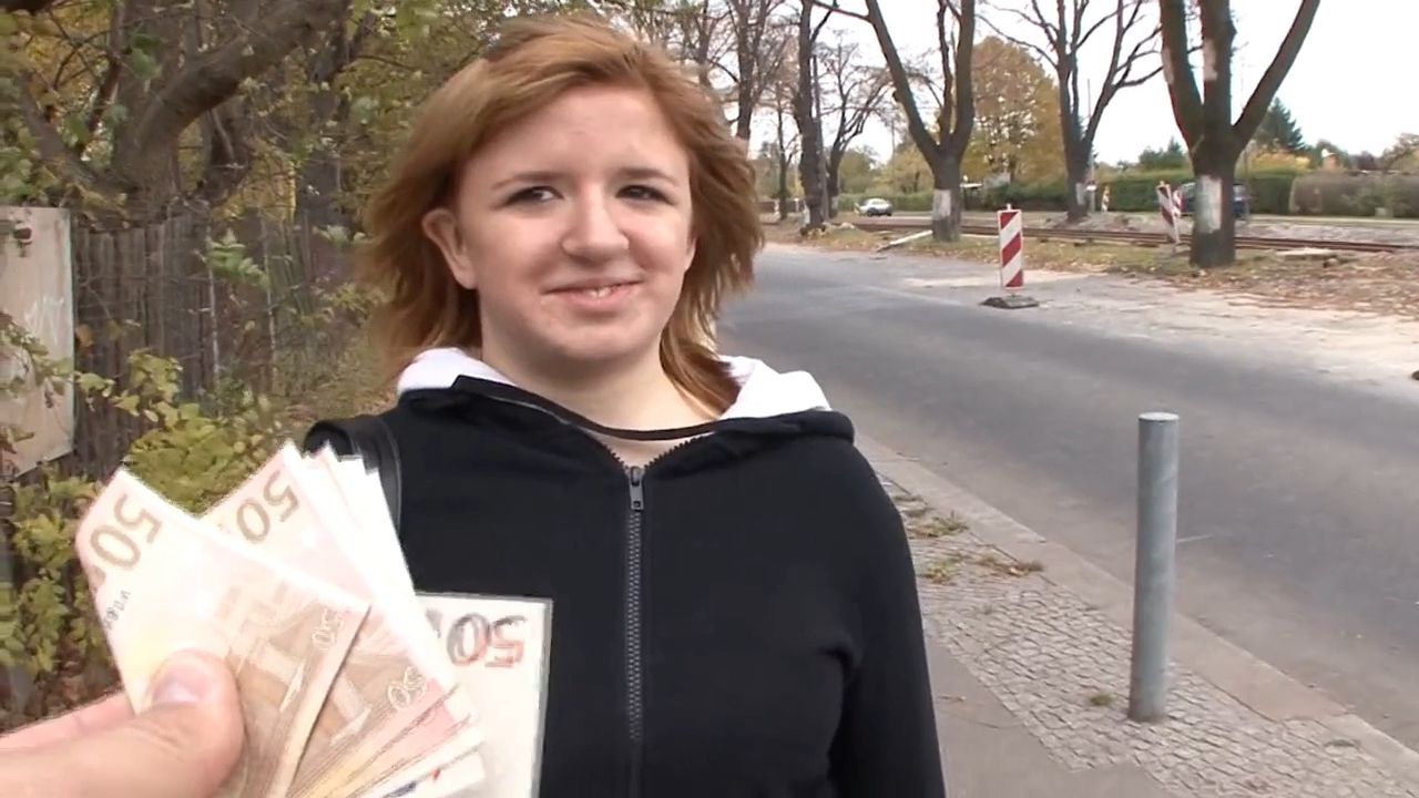 Amateur A Hot Girl Deutsche Schauspielerin Reitet Ein Hartes Glied Während Sie Ihr Video Filmt Geleakte Porn Videos Borntobefuck