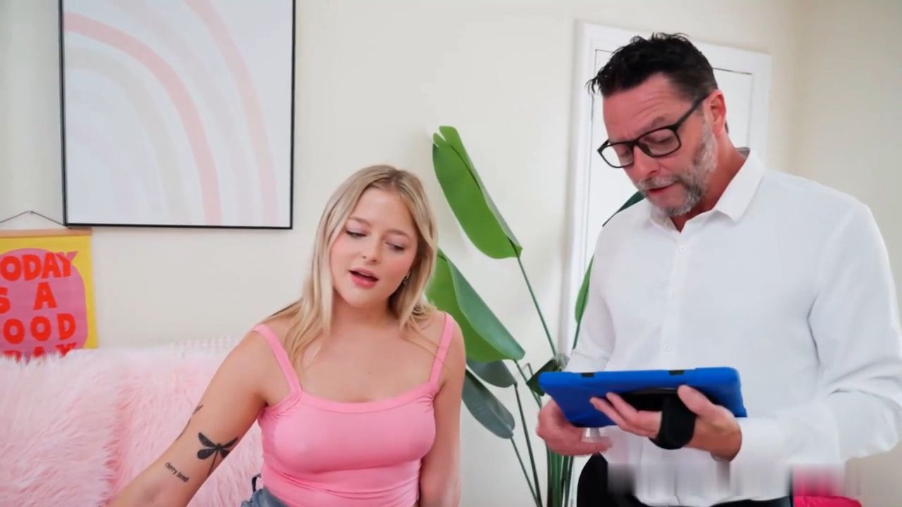 Jill Taylor Gibt Ihrem Lehrer Ein Blowjob Porn Video Geleakte Videos Borntobefuck