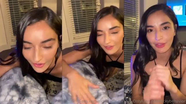 Emily Willis Sextape Goes Wild Sucking A Huge Cock Porn Video Leaks Borntobefuck