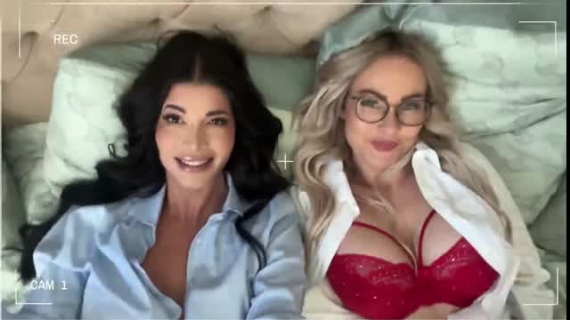Micaela Schafer Nackt Lesben Plättet den Dildo mit Ihrer Freundin Porno Video Borntobefuck