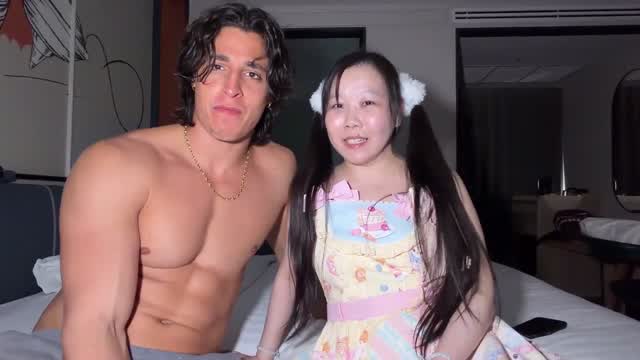 Gattouz0 Sextape con la Famosa Cantante Cinese Binglingzixuan Creampied da Lui Video Porno Leaks Borntobefuck