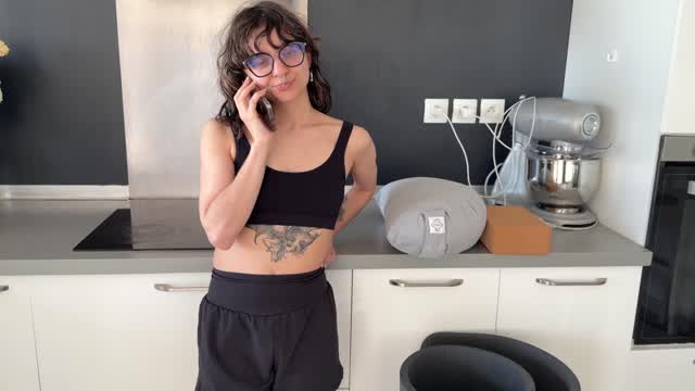 Lotus - Inicialmente Tensa Eventualmente Relaxa do seu Próprio Jeito - Jacquie Et Michel TV Porn Vídeos Vazados Borntobefuck