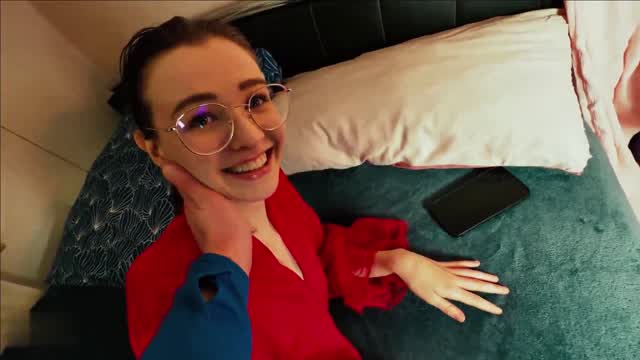 Emmi Hill Sextape Gets Fucked While She s Texting  Porn Video Borntobefuck