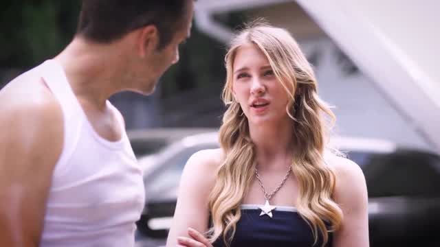 Melody Marks Sextape Se Fait Défoncer par Son Beau-Père Vidéo Porno Borntobefuck