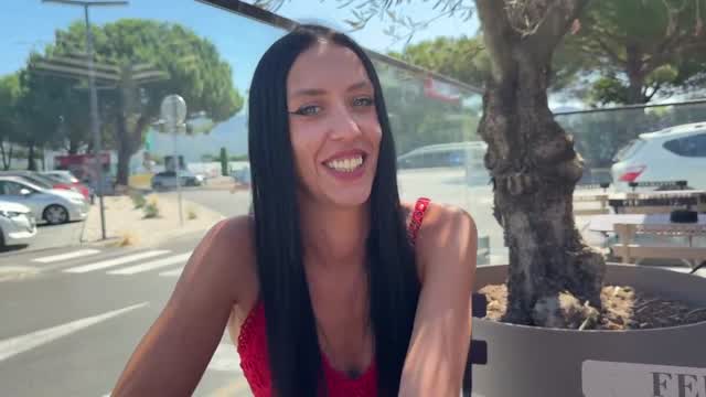 Louna - 28 Ans - De Marseille - Jacquie Et Michel TV Vidéo Porno Borntobefuck