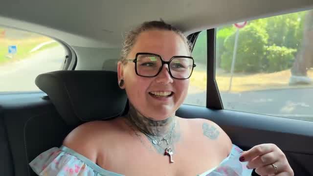 Lolita - 27 Años - la Voluptuosa Siente el Calor - Jacquie Et Michel TV Vídeo Porno Borntobefuck